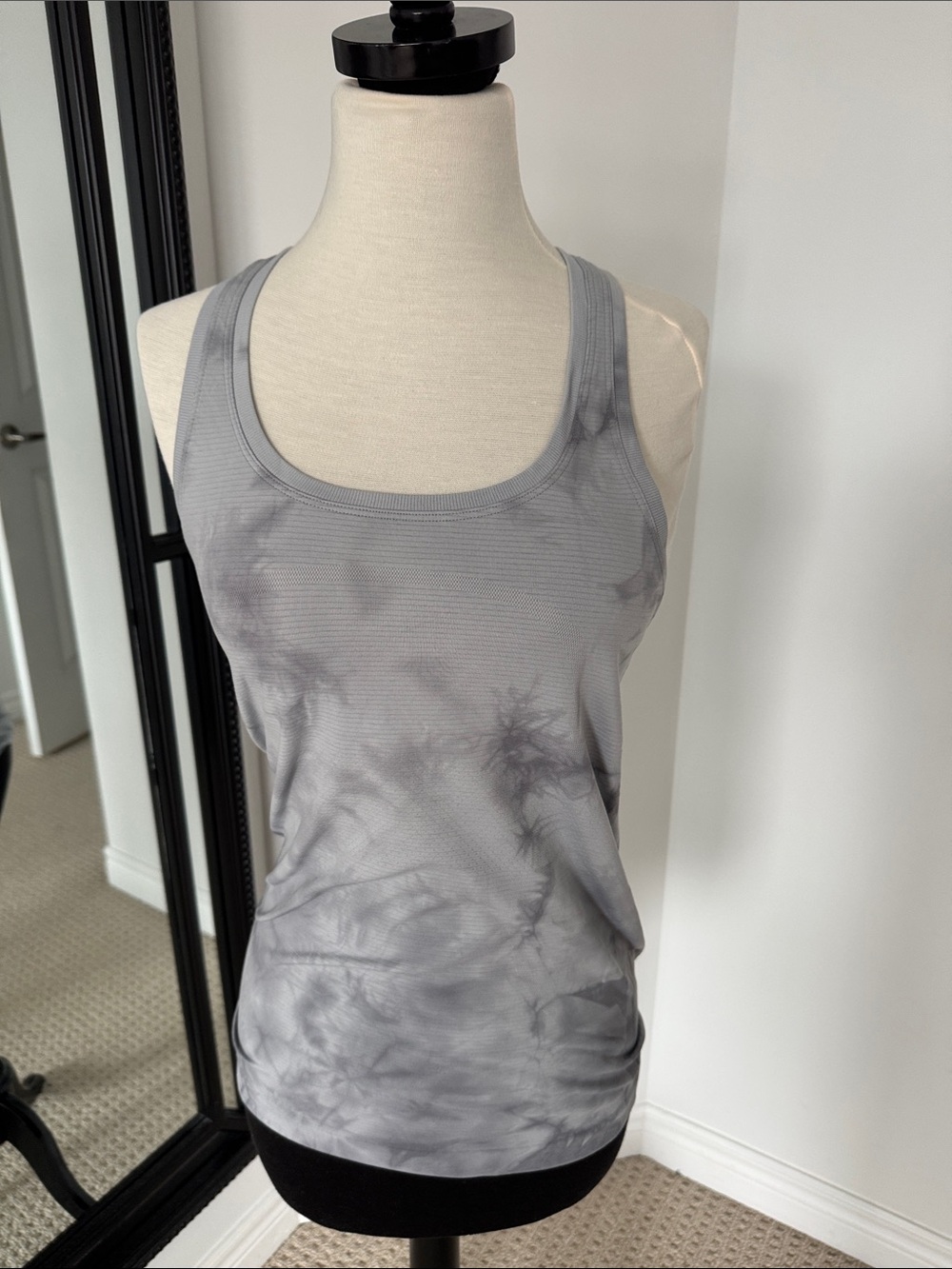 Women's Heather Gray marble swiftly Racerback Tank Top size 8